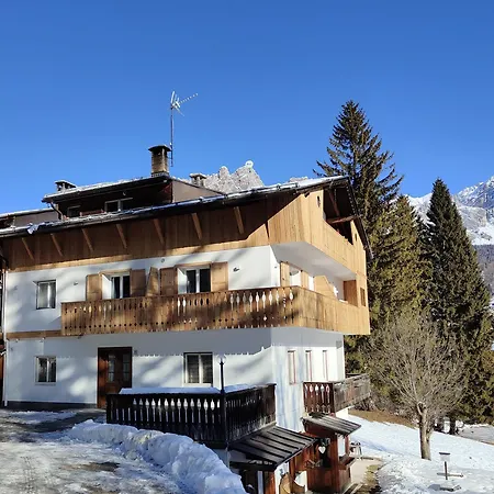Alverà Bed & Breakfast Cortina dʼAmpezzo